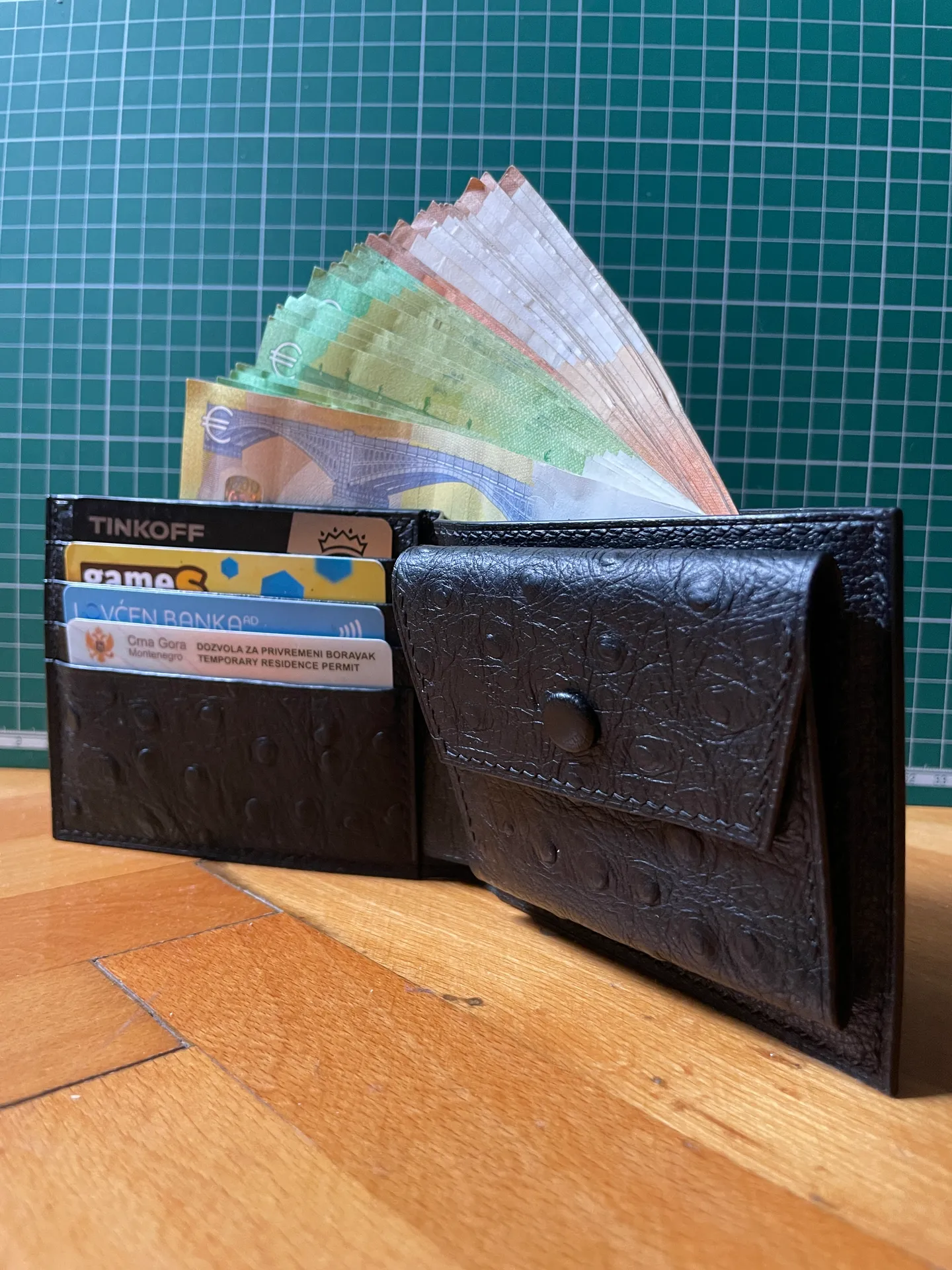 Пошив изделий из кожи